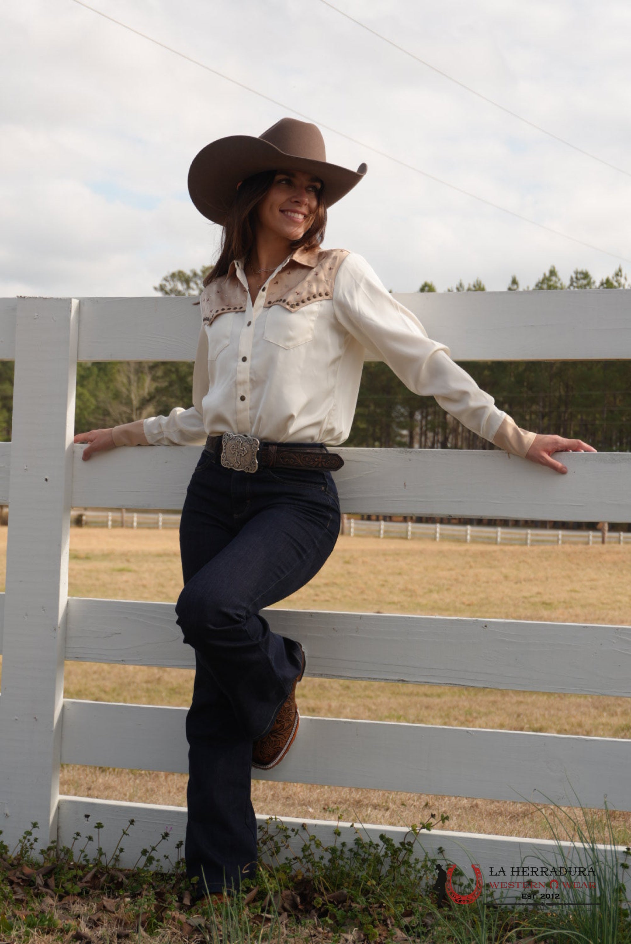 WOMENS WRANGLER BESPOKE FLARE JEAN ROPA MUJERES