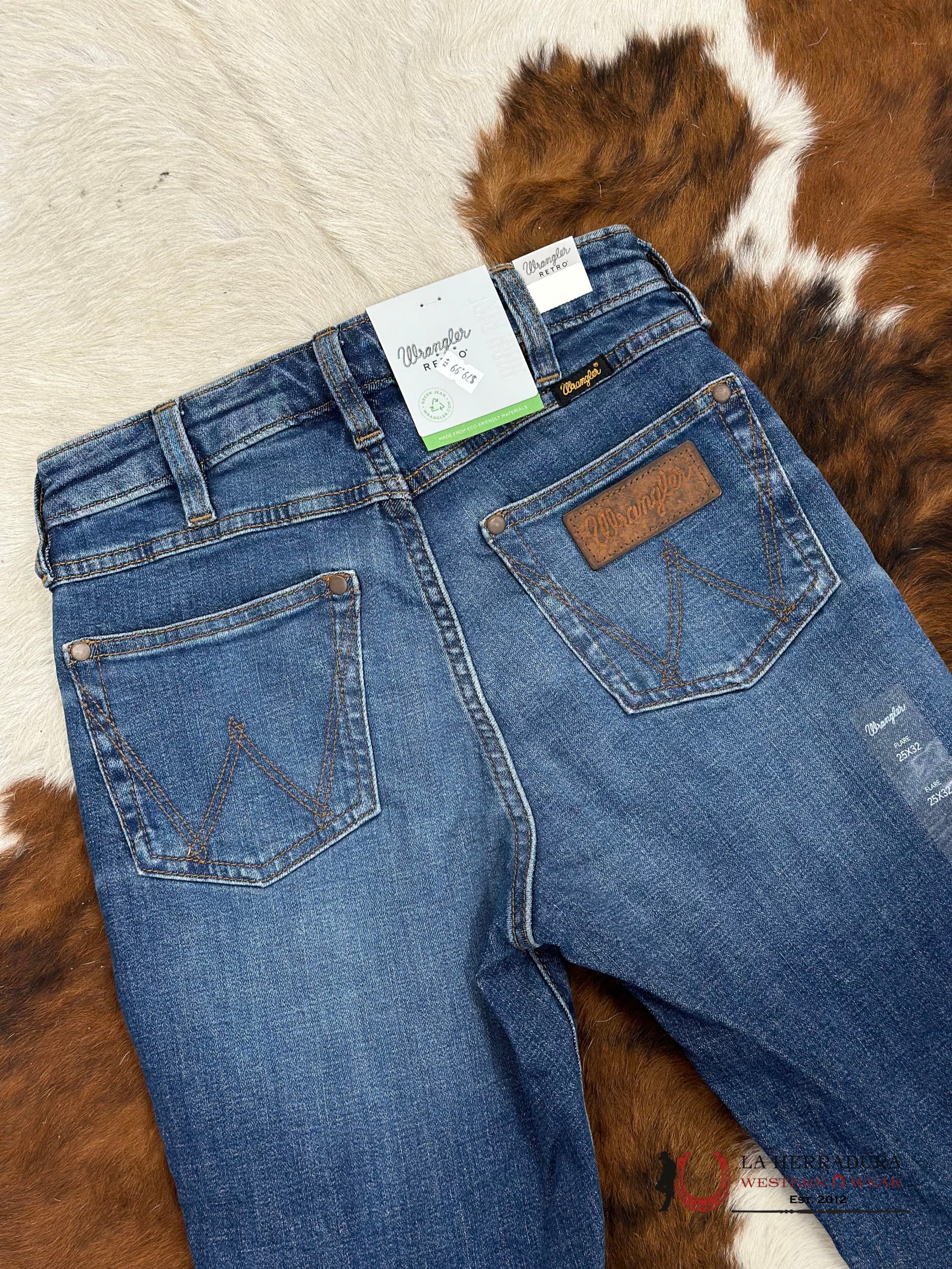 Womens Wrangler Classic Blue Flare Jean Ropa Mujeres