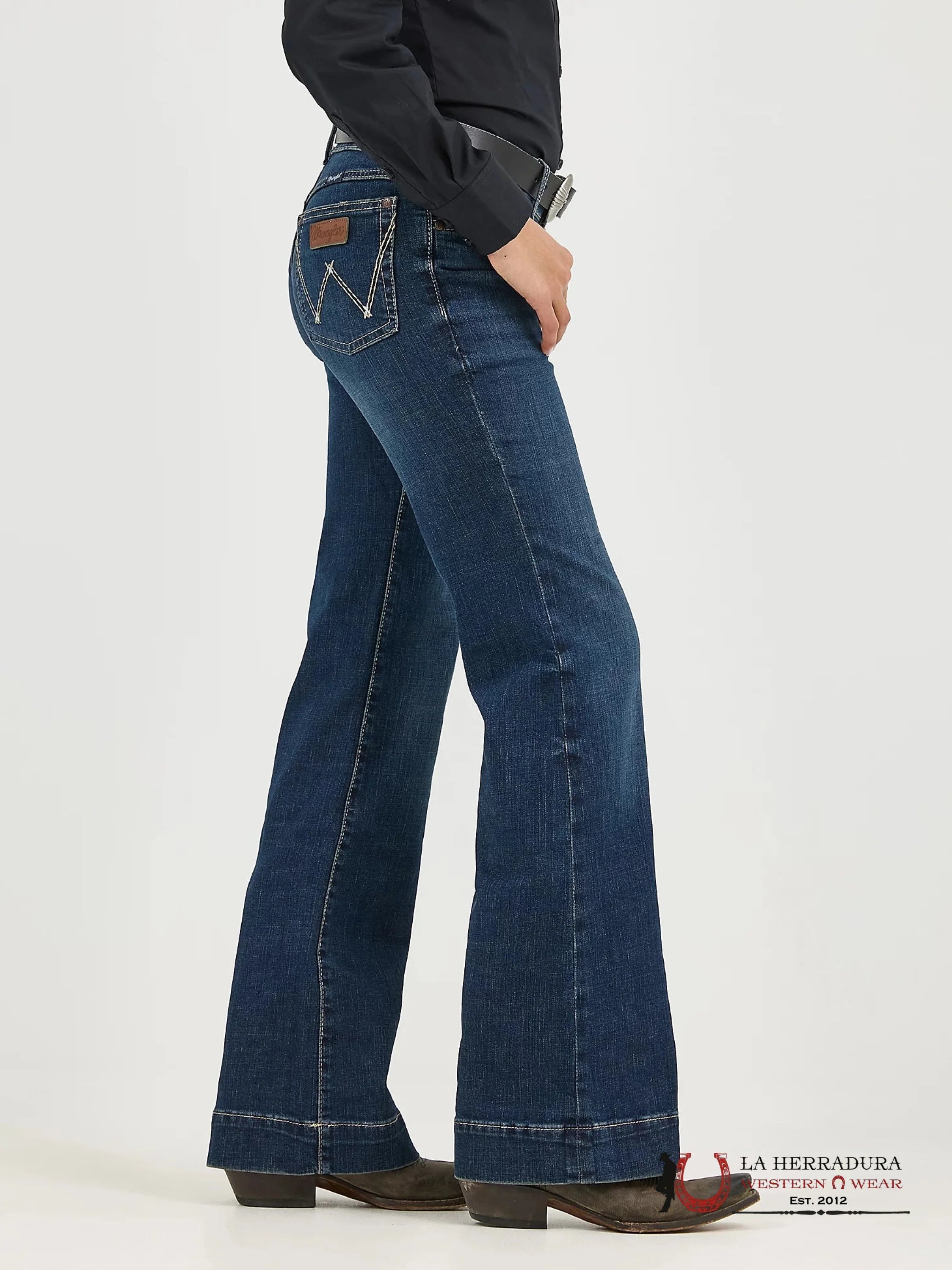 WOMEN’S WRANGLER RETO MAE MID RISE TROUSER 1009MWWNS ROPA MUJERES