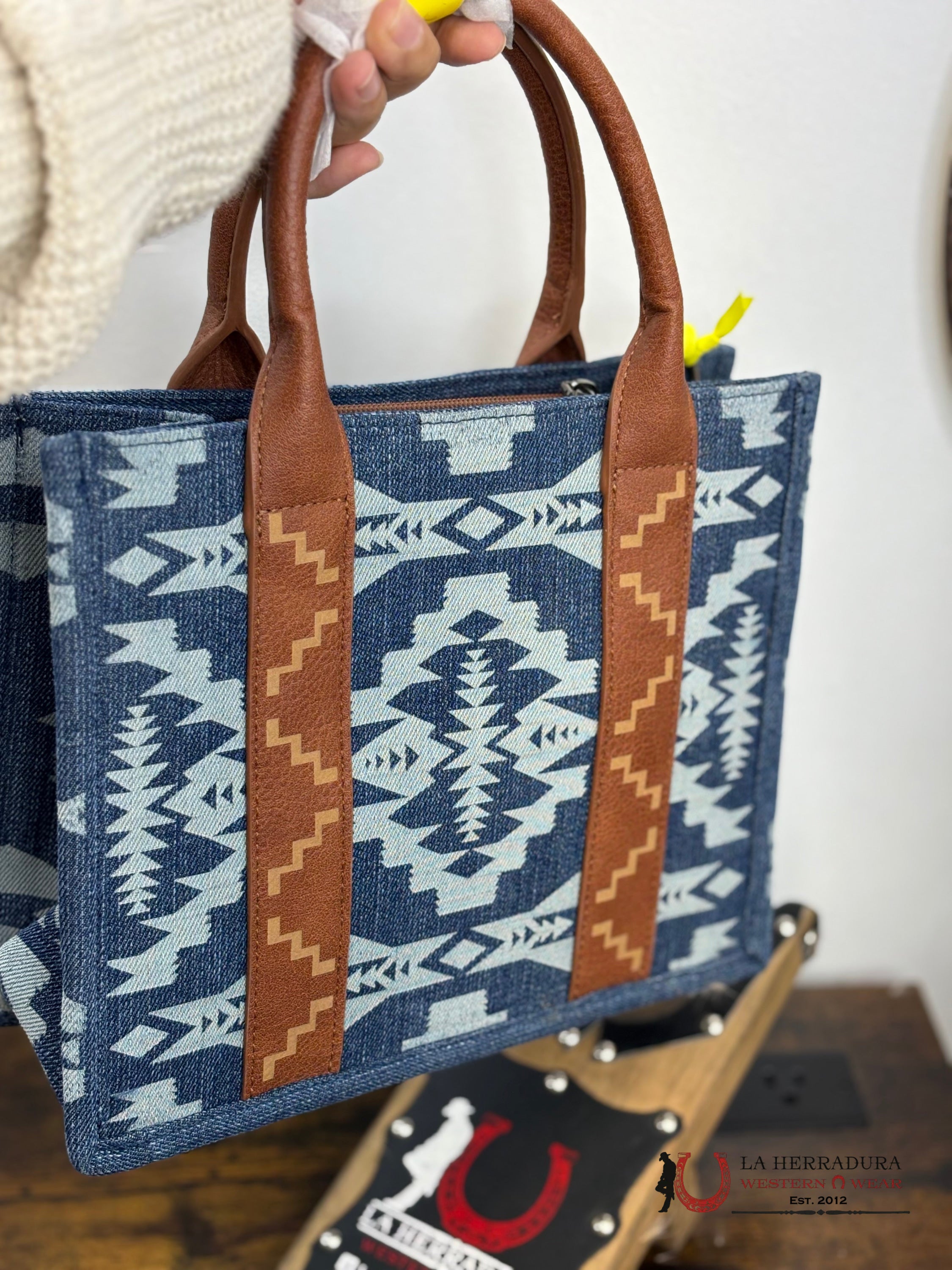 Wrangler Aztec Blue Bag Ropa Mujeres