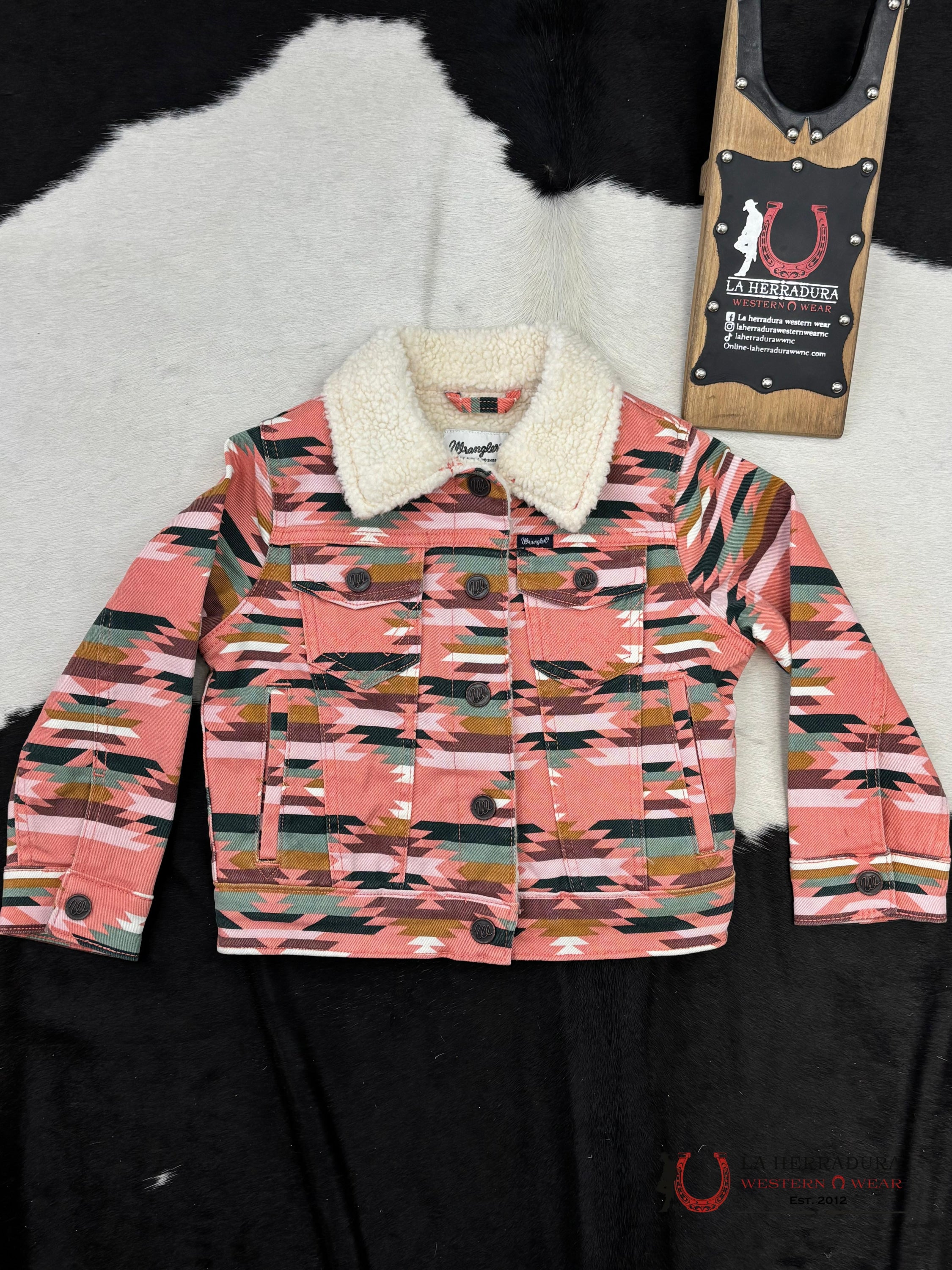 Wrangler Girl’s Southwestern Print Sherpa Denim Jacket In Pink Niñas