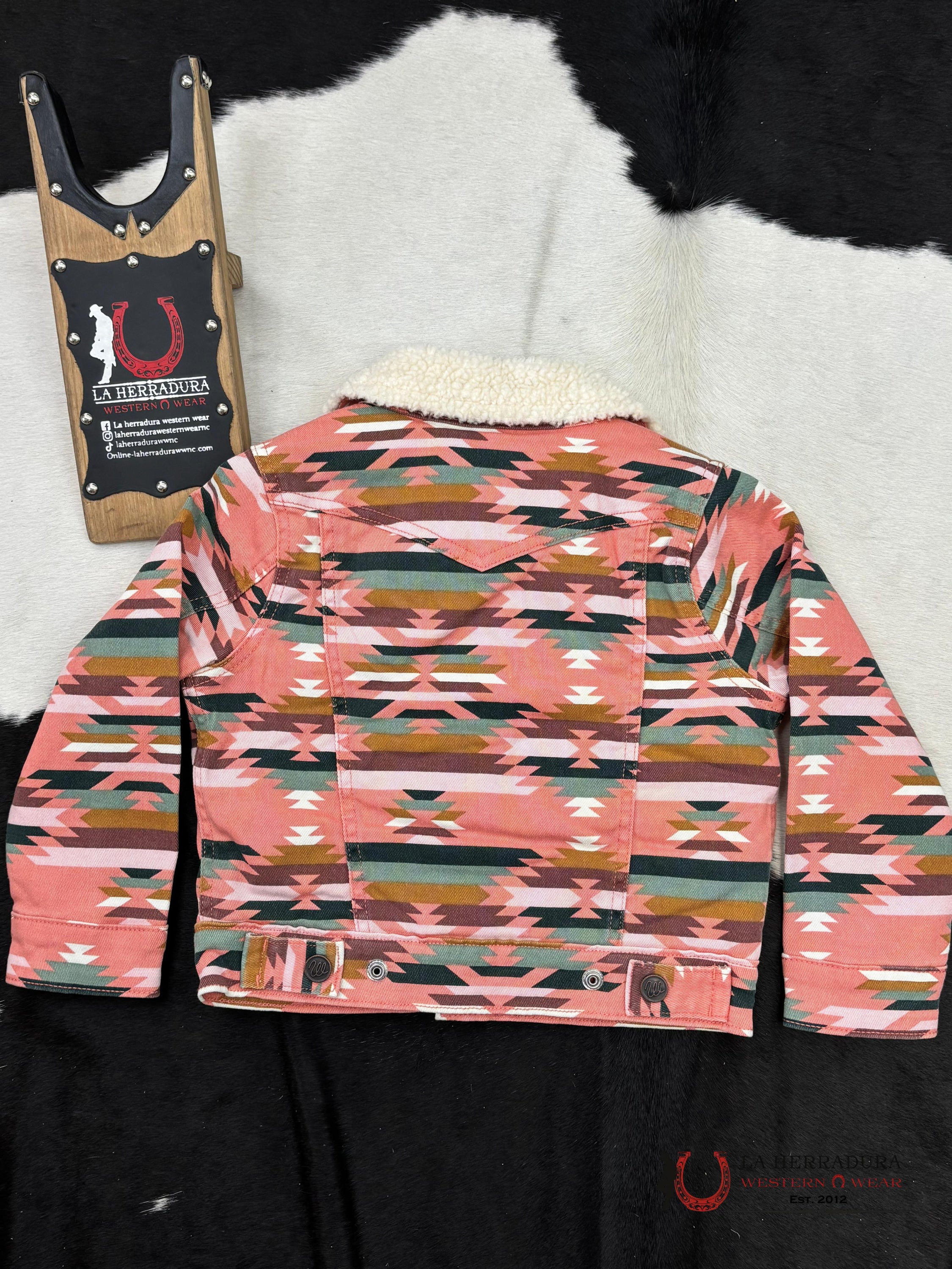 Wrangler Girl’s Southwestern Print Sherpa Denim Jacket In Pink Niñas