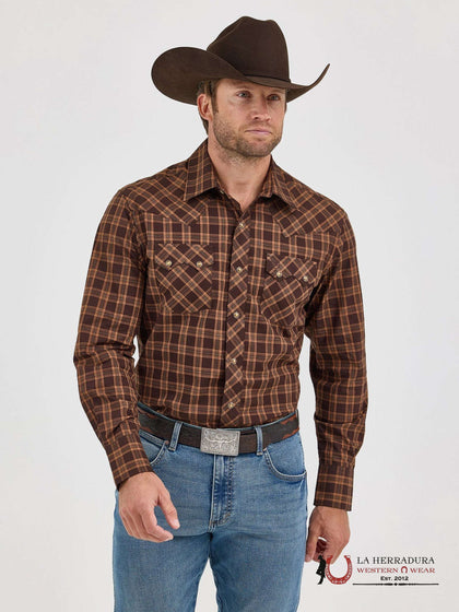 WRANGLER MENS CLASSIC FIT LONG SLEEVE BROWN 112368075