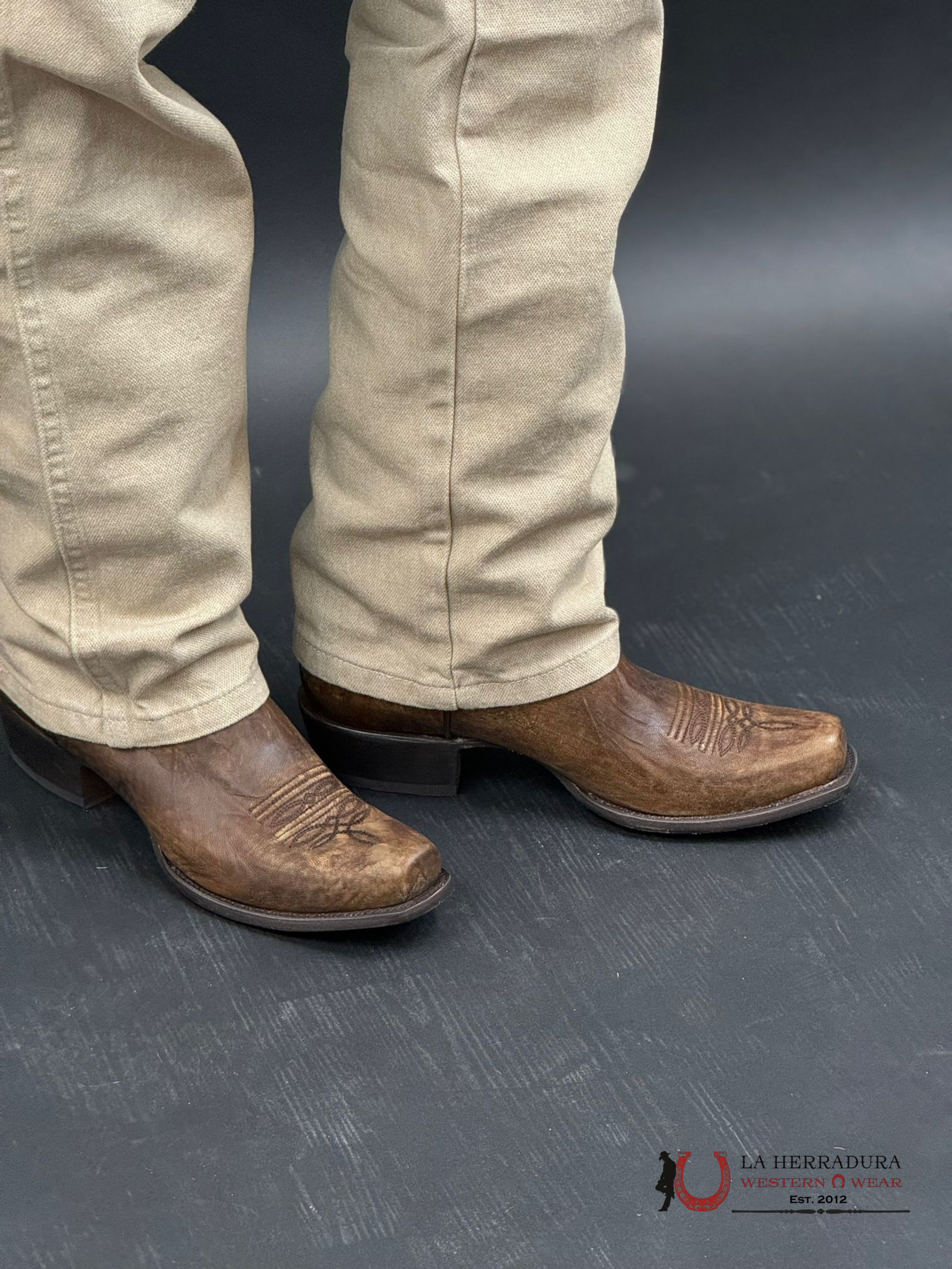 Wrangler Men’s Jeans Cowboy Cut Slim Fit Prewashed Tan 936Tan