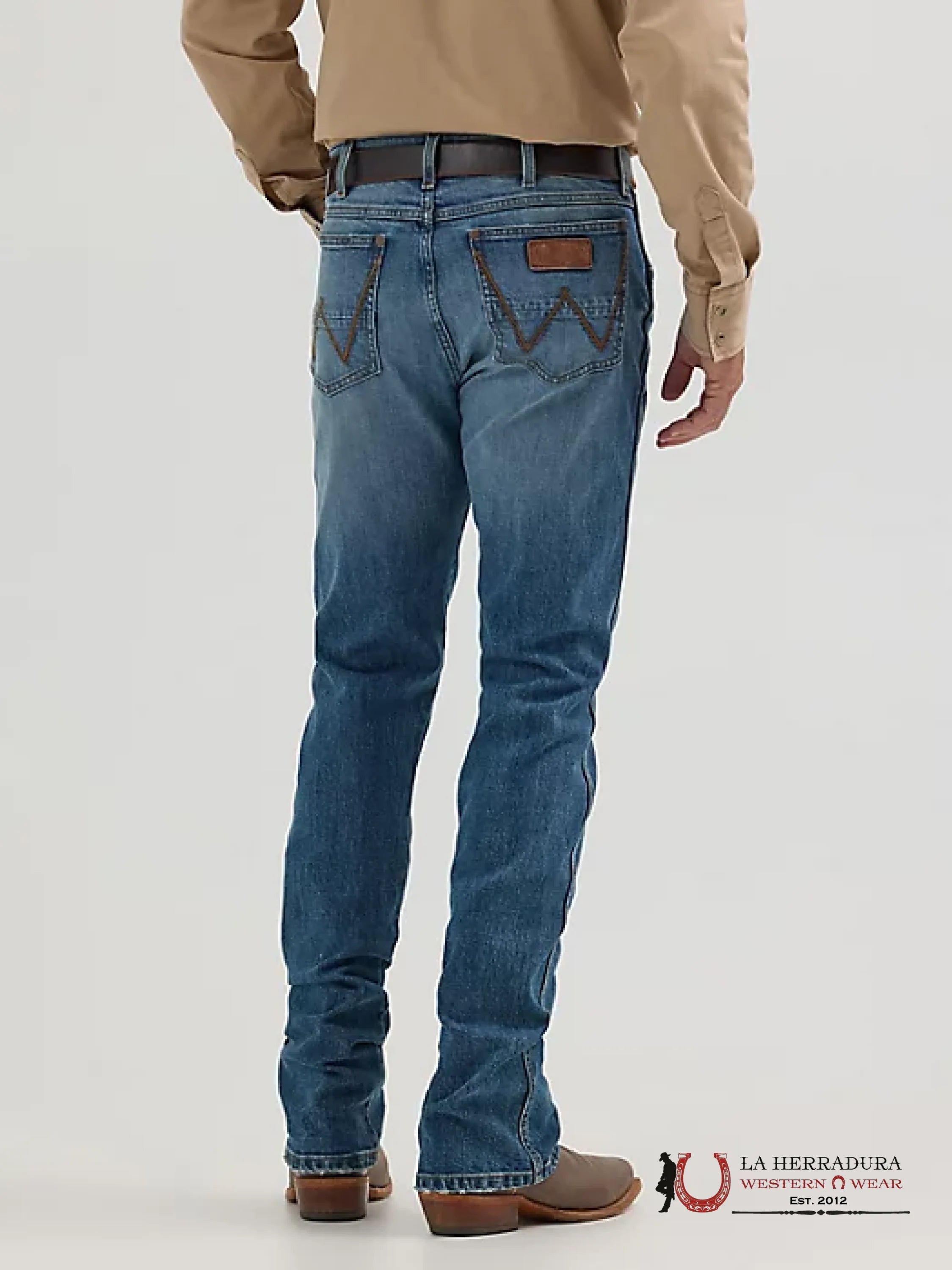 Wrangler Retro Slim Boot Midwash Jeans