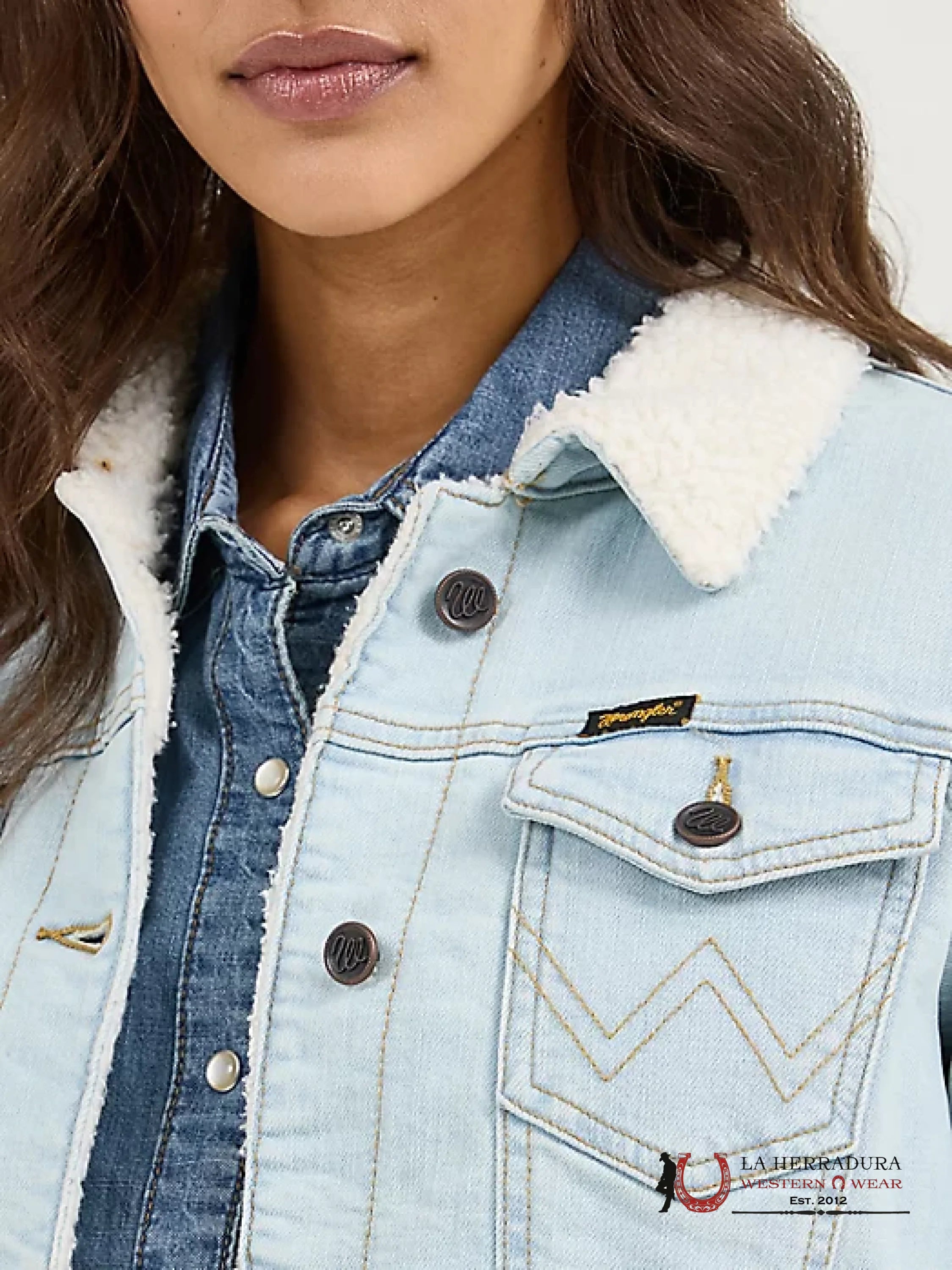 WRANGLER RETRO WOMEN SHERPA LIGHT BLUE DENIUM JACKET 112317322 ROPA MUJERES