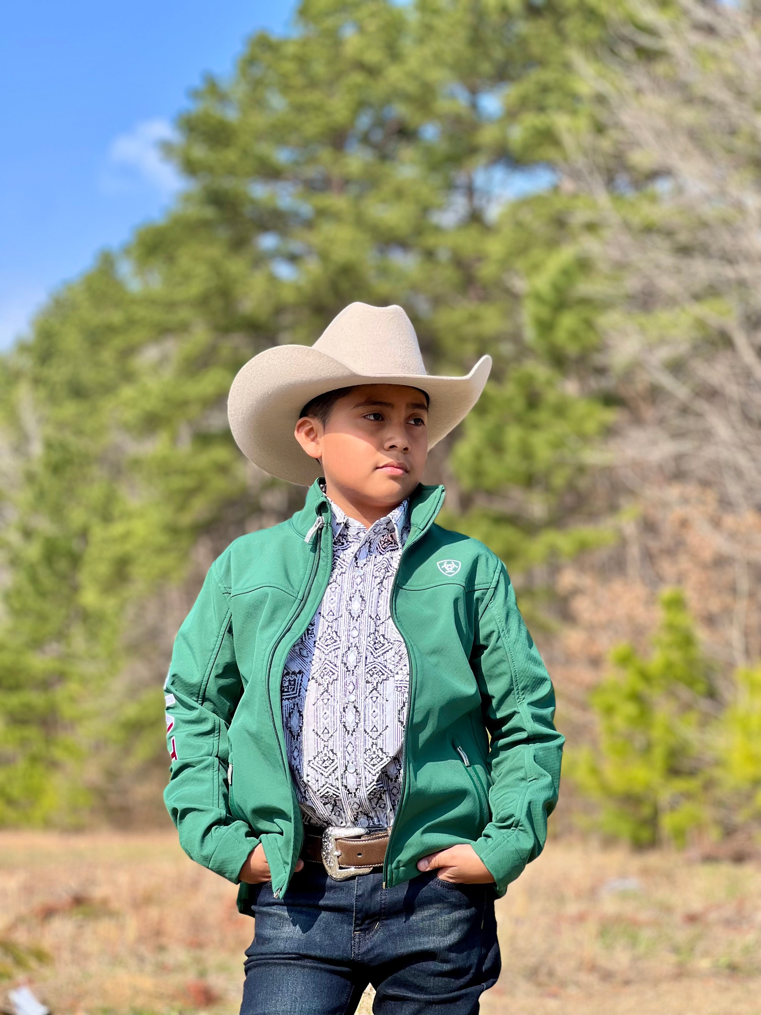 CHAQUETA ARIAT SOFT SHELL JUVENIL TEAM LOGO VERDE MÉXICO