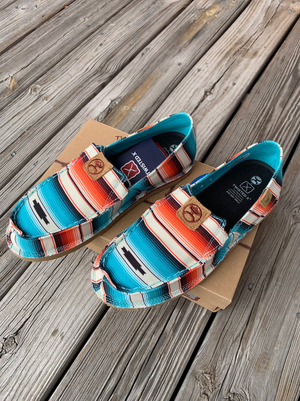 ZAPATOS TWISTED X SUNSET SERAPE BY HOOEY