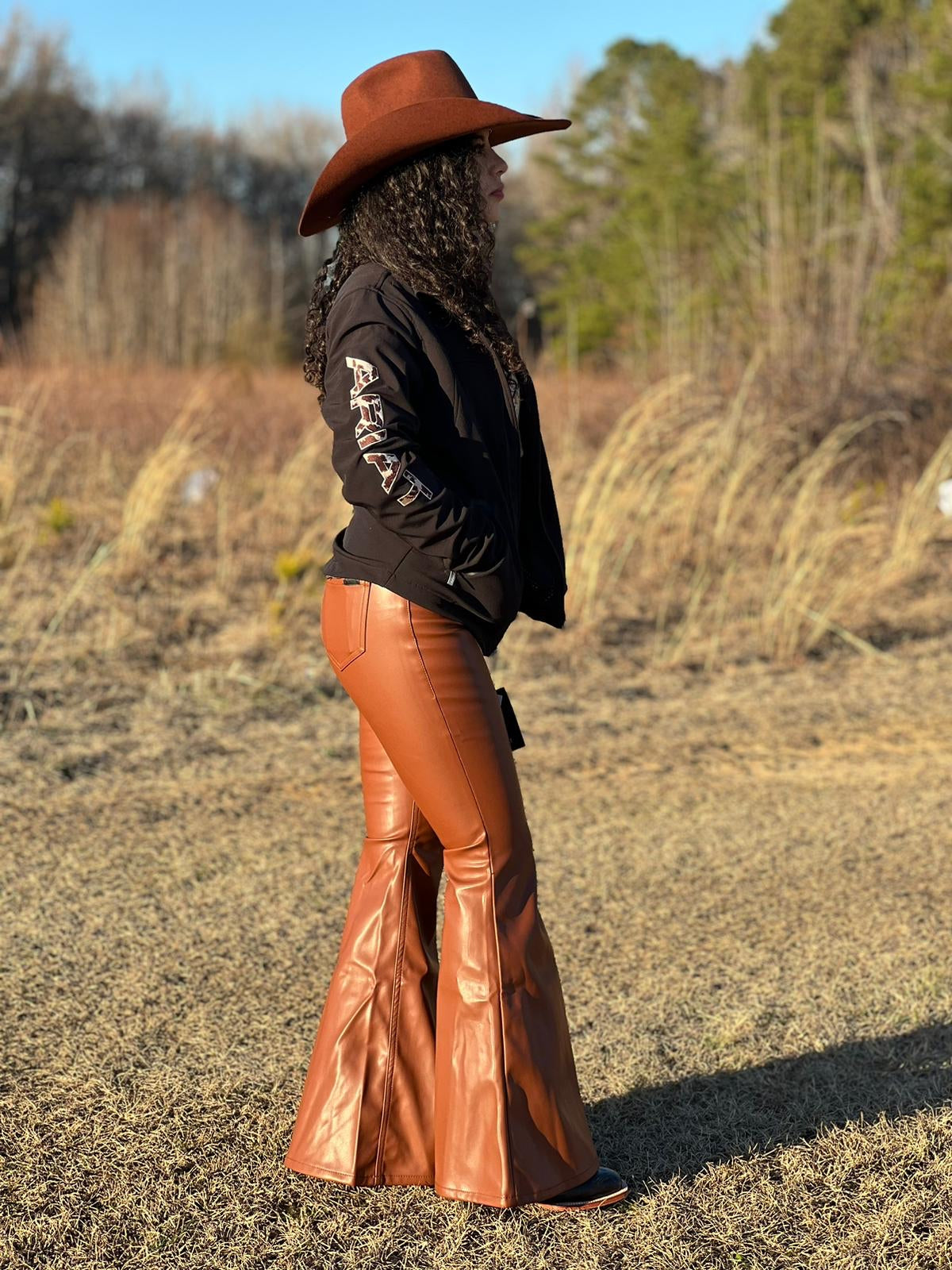 CHAQUETAS ARIAT PARA MUJER BLACK TEAM MEXICO 