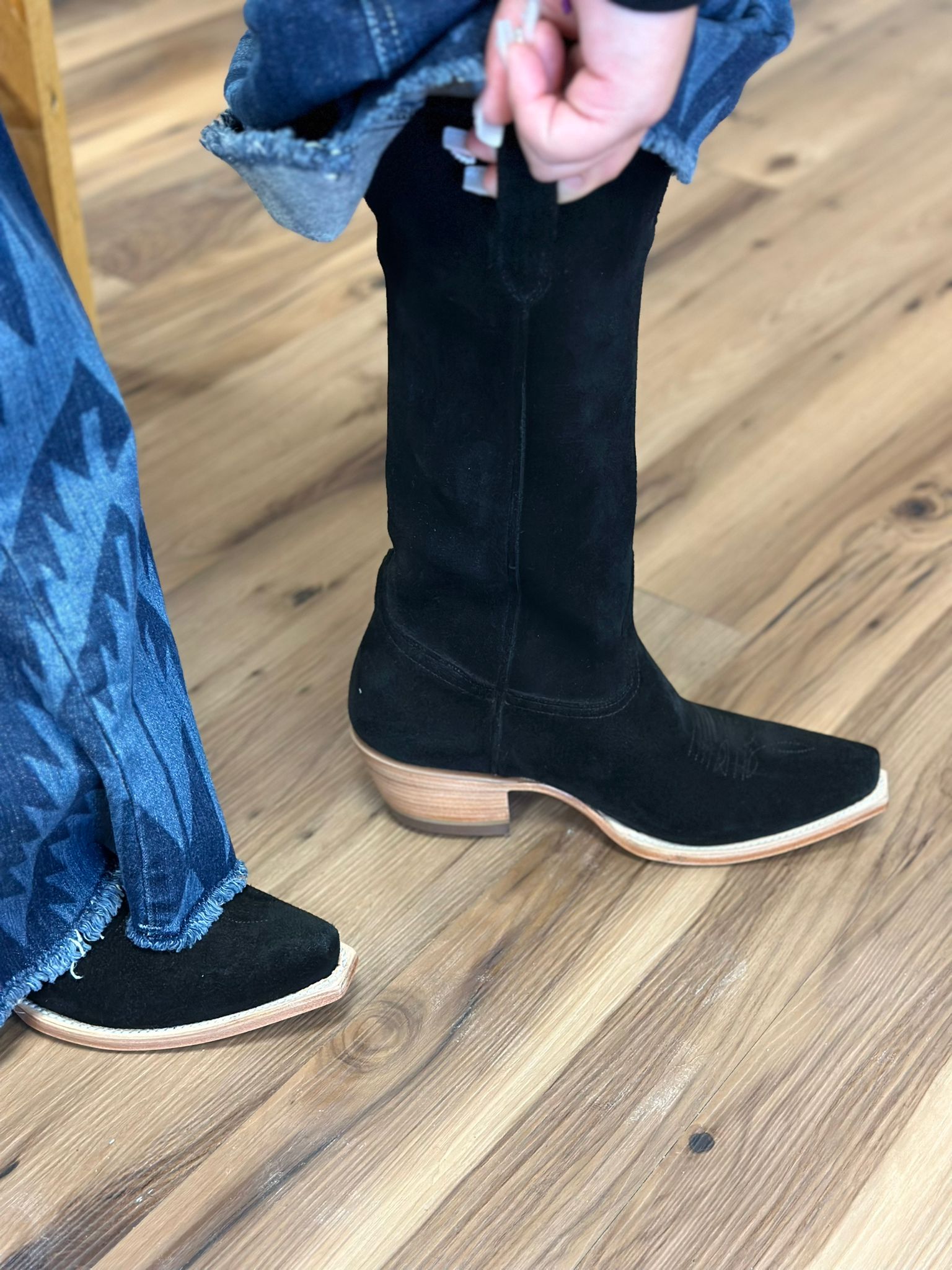 BOTAS LOS ALTOS PARA MUJER AVESTRUZ MOCHA ESTILO RODELO