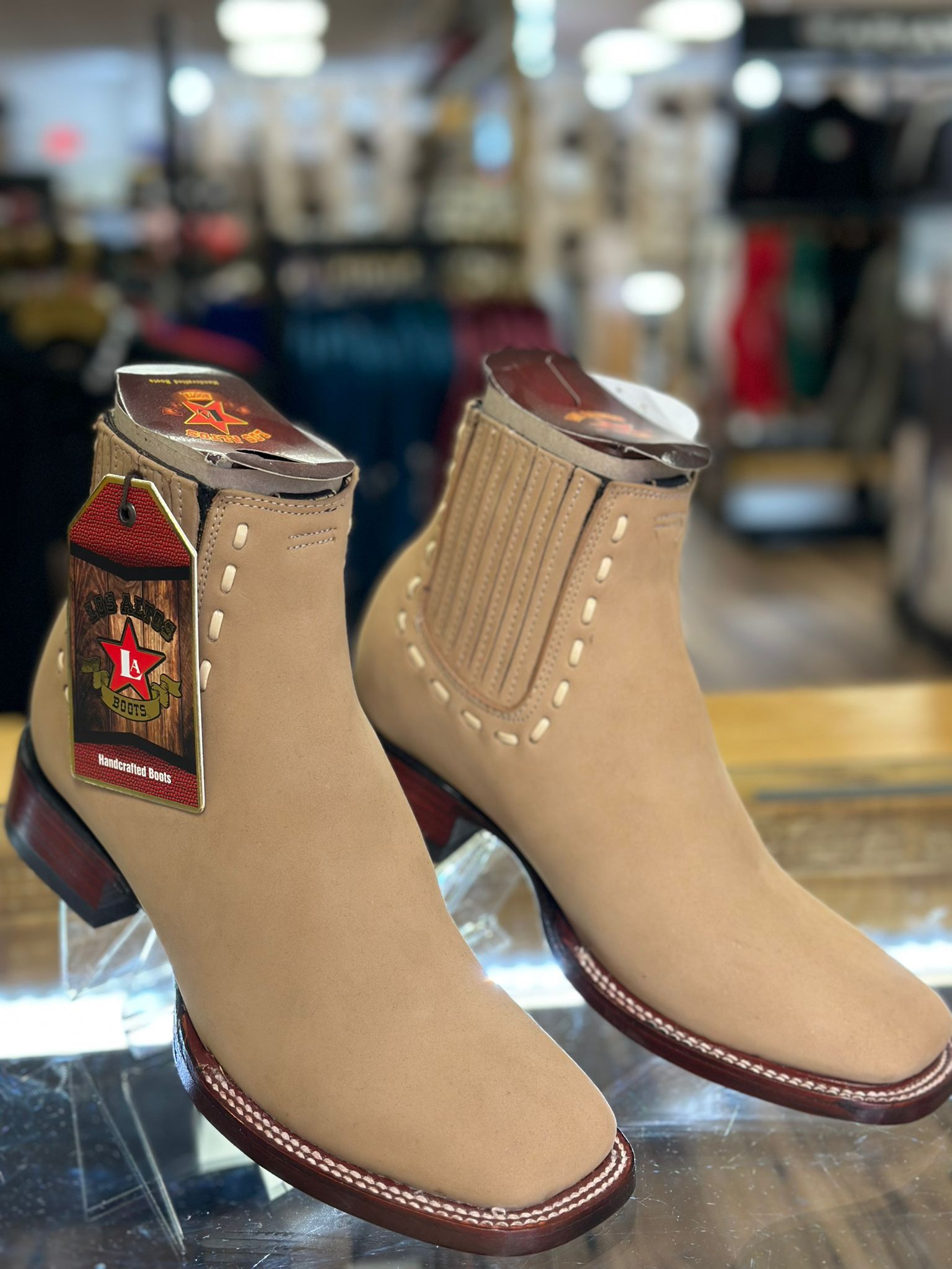 BOTAS LOS ALTOS PARA MUJER AVESTRUZ MOCHA ESTILO RODELO